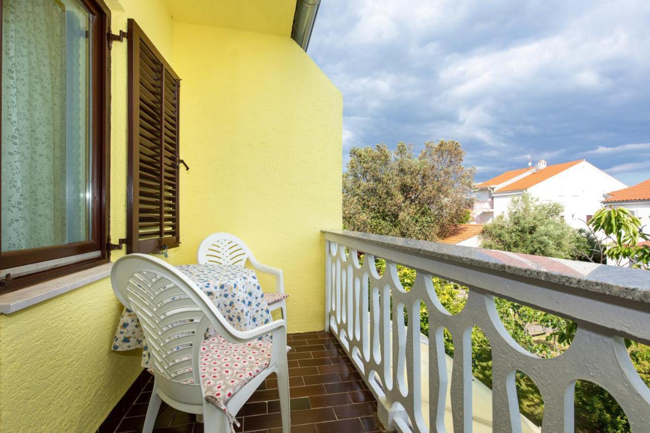 Apartment Drago *Cosy & Close To The Beach! Krk Town Zewnętrze zdjęcie