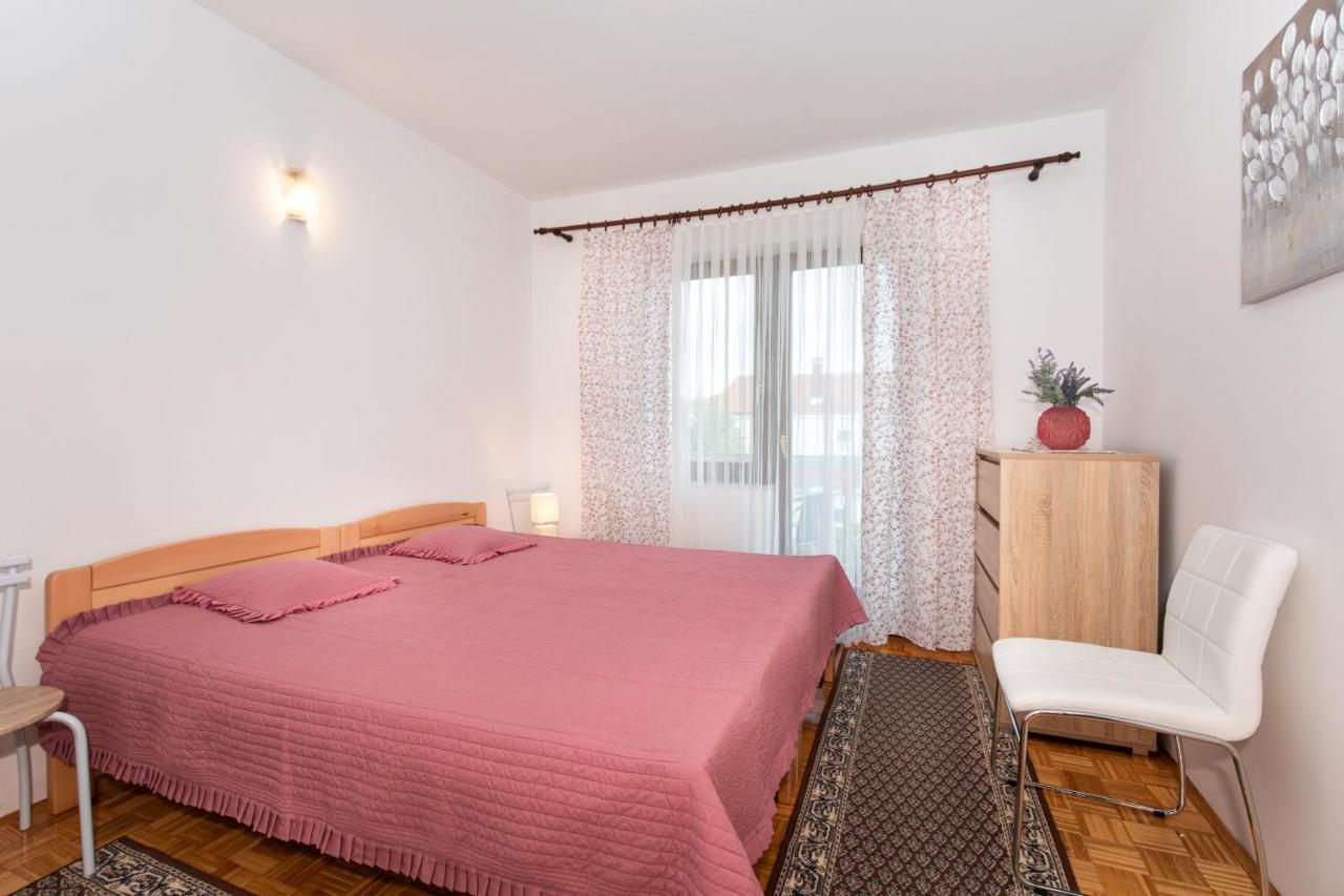 Apartment Drago *Cosy & Close To The Beach! Krk Town Zewnętrze zdjęcie