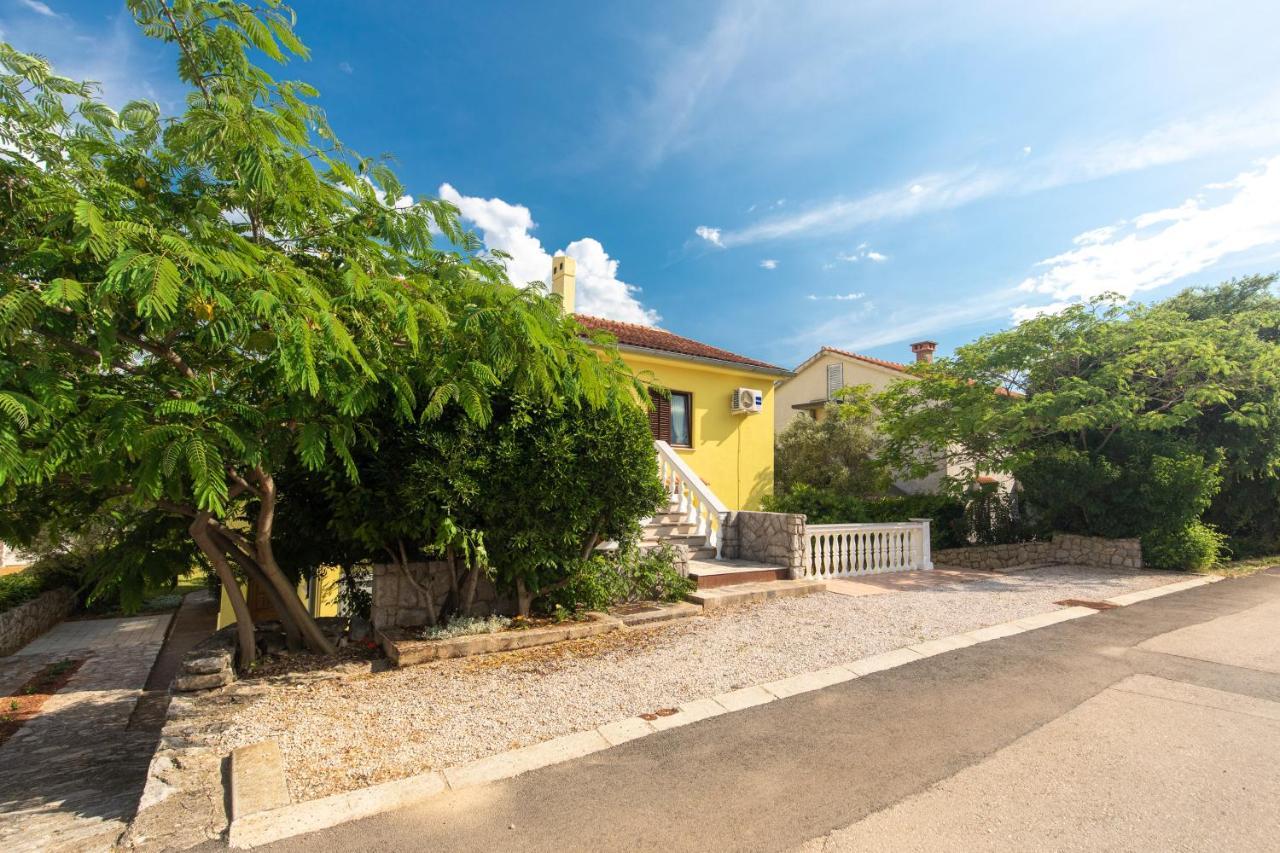 Apartment Drago *Cosy & Close To The Beach! Krk Town Zewnętrze zdjęcie
