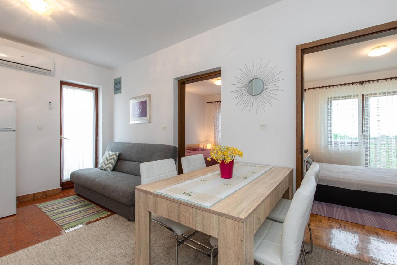 Apartment Drago *Cosy & Close To The Beach! Krk Town Zewnętrze zdjęcie